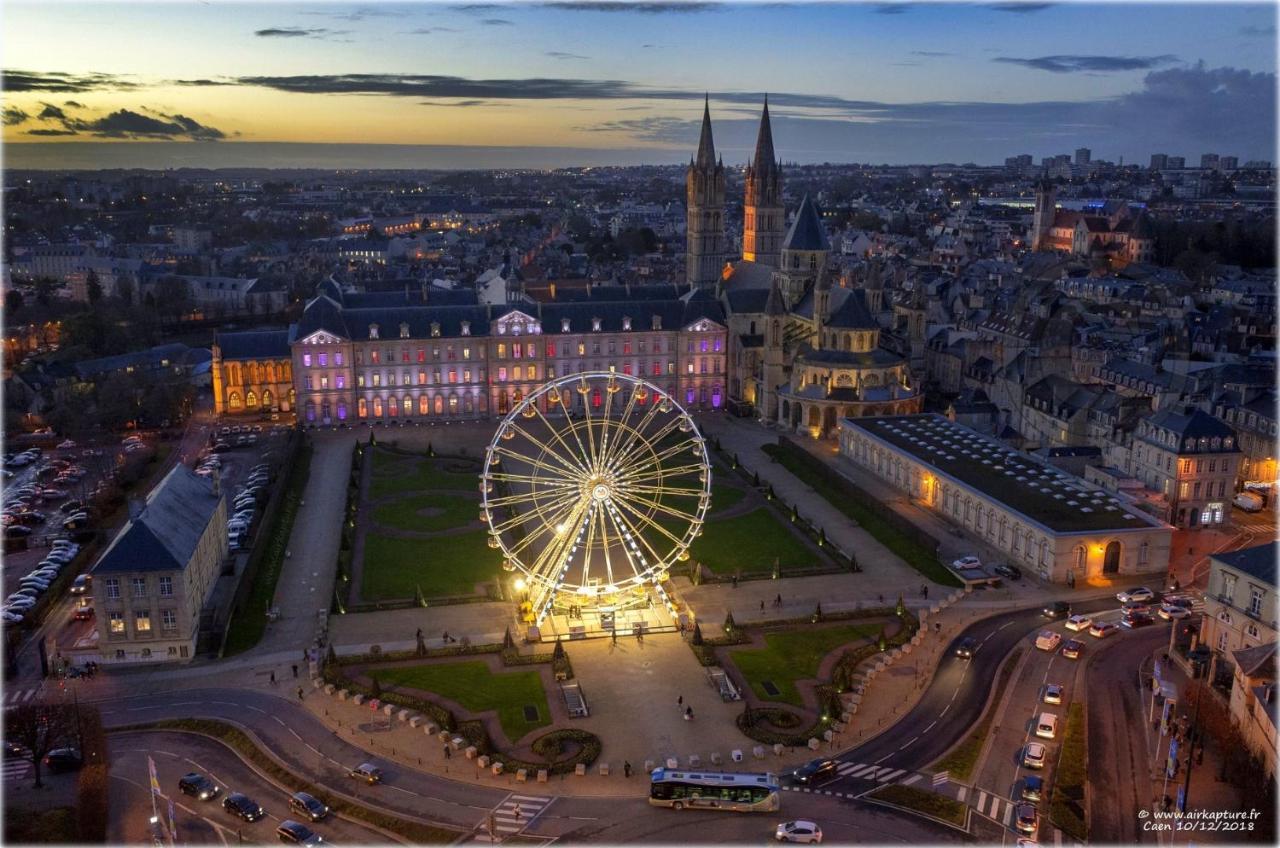 La Bonbonniere Rose Apartment Caen Bagian luar foto