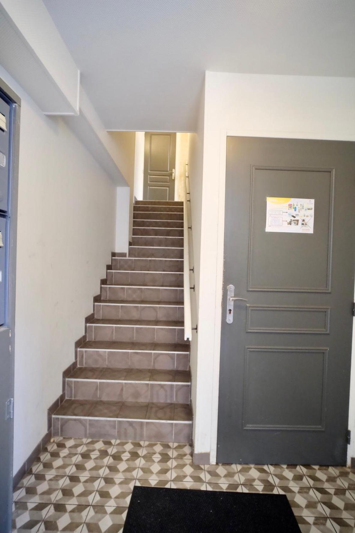 La Bonbonniere Rose Apartment Caen Bagian luar foto