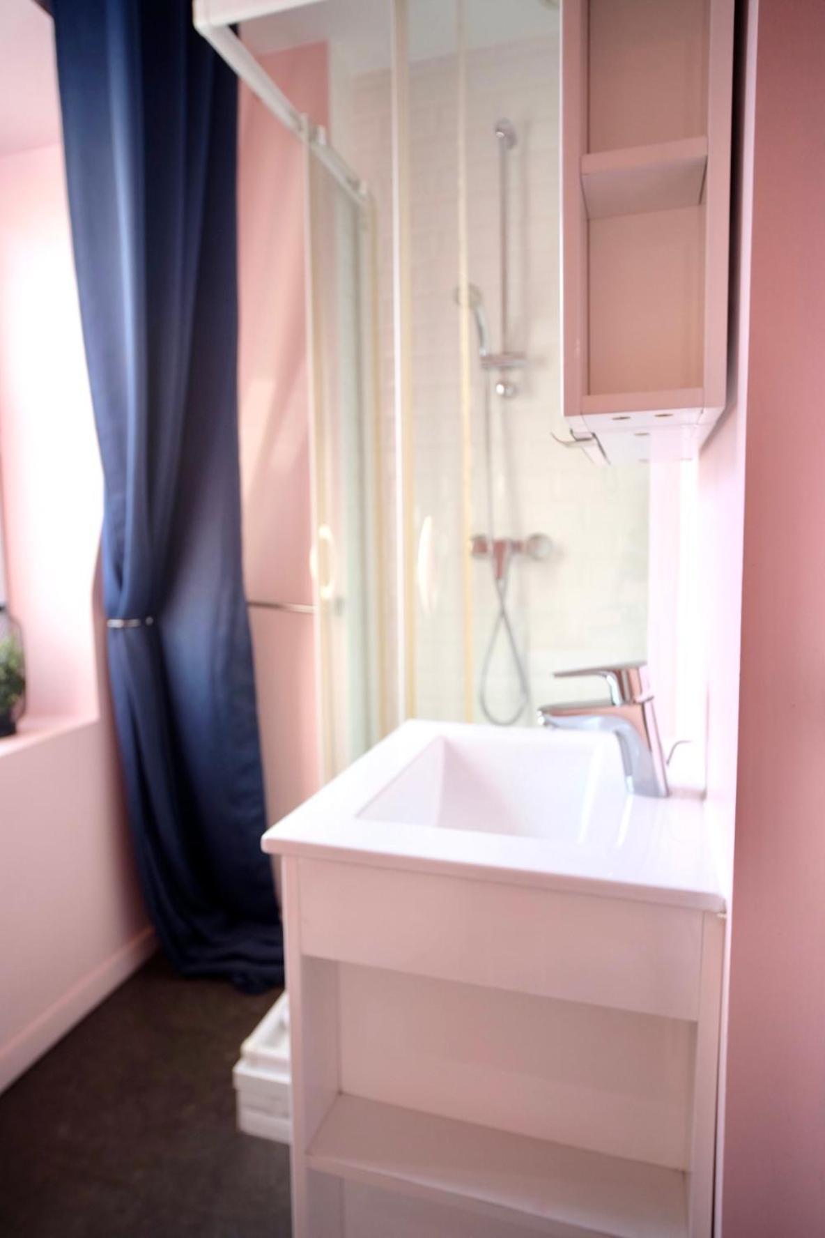 La Bonbonniere Rose Apartment Caen Bagian luar foto